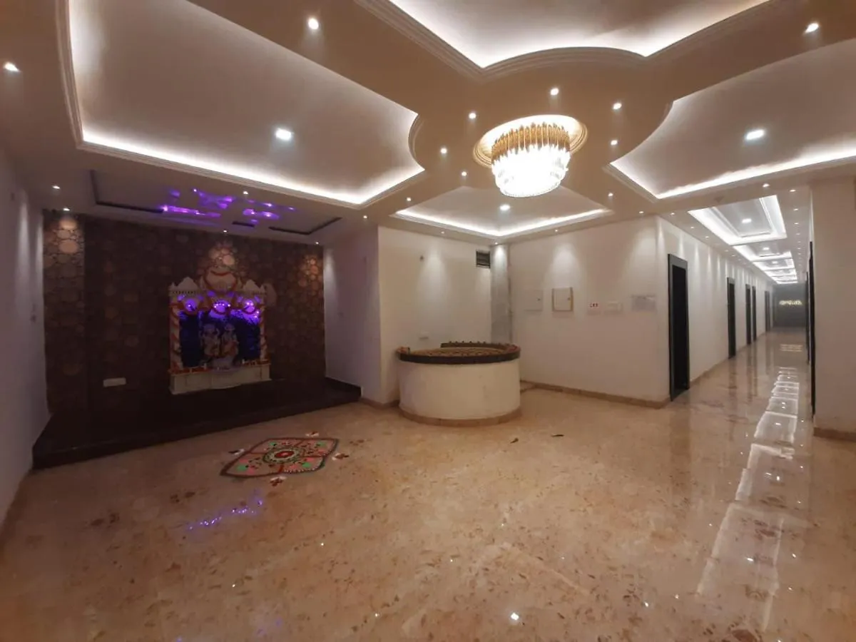 ***  Hotel Neel Gagan 瓦拉纳西 印度