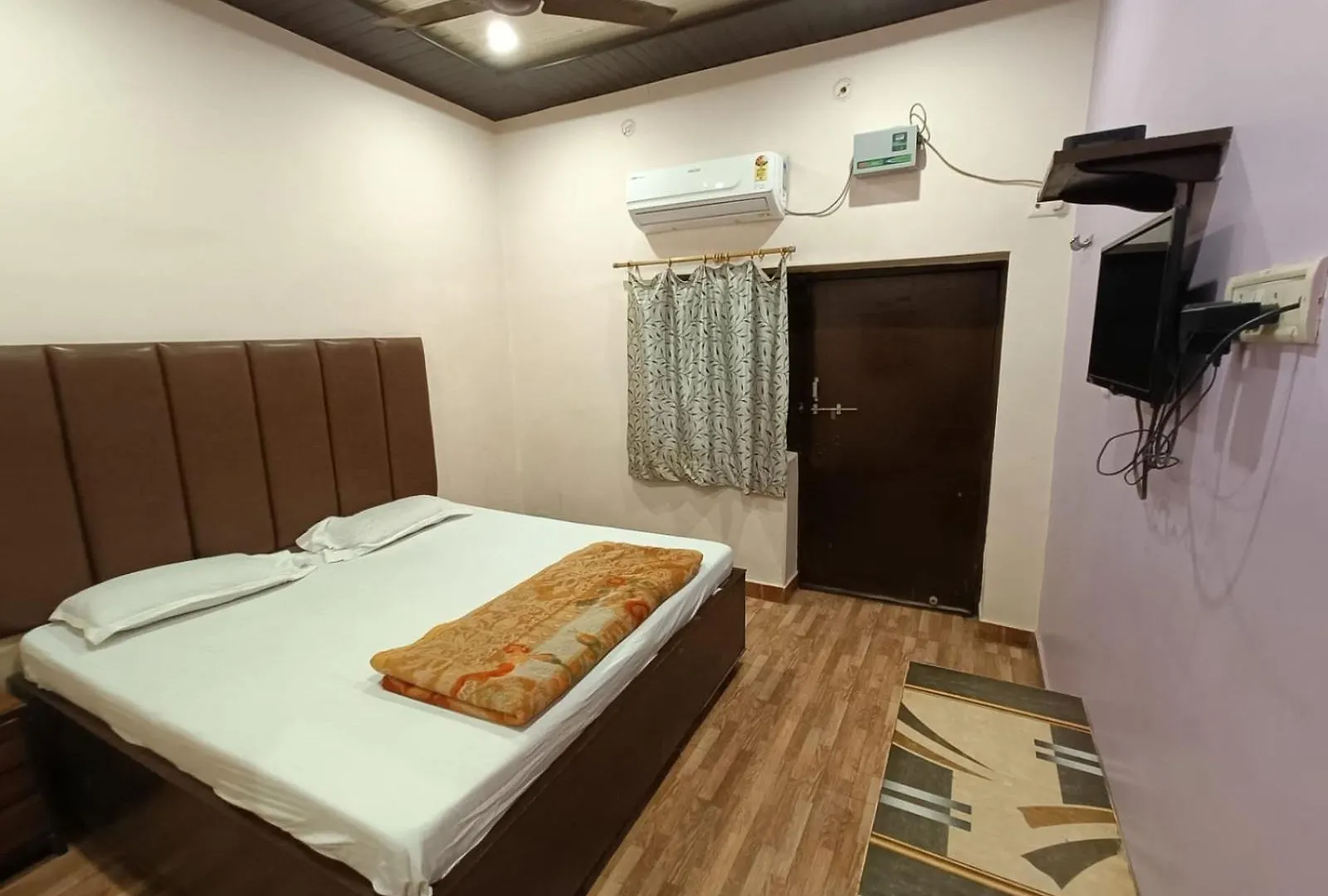 Hotel Neel Gagan 瓦拉纳西 印度