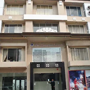 Hotel The Sapphire Grand