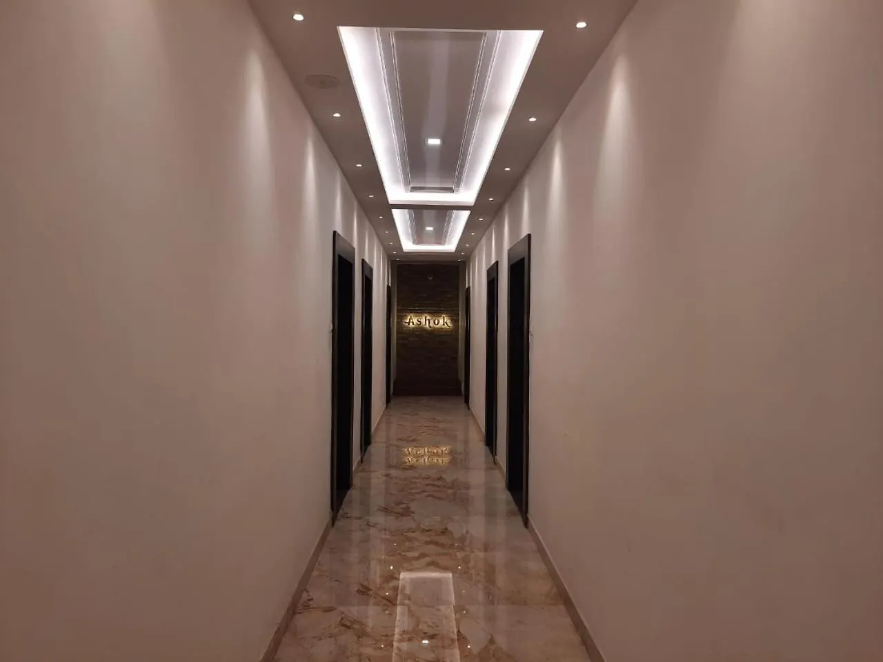 ***  Hotel Neel Gagan Varanasi India